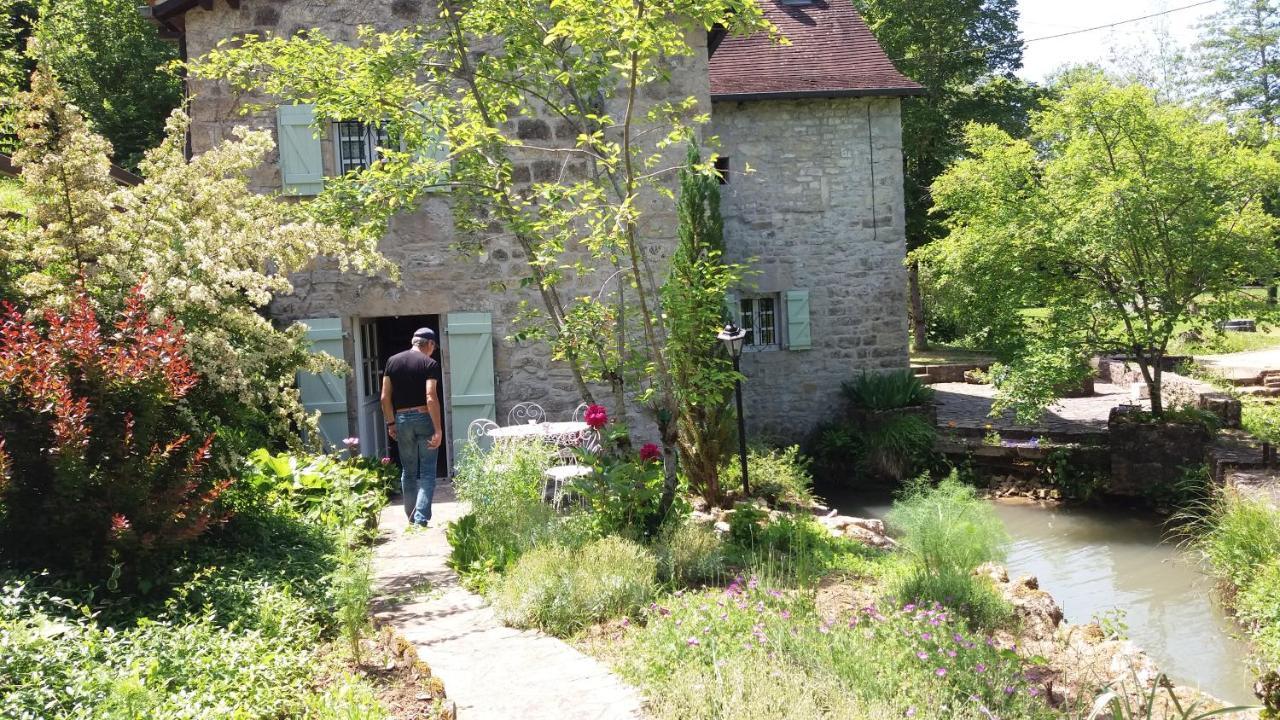 Le Moulin Des Cavaliers Bed & Breakfast La Rouquette Bagian luar foto